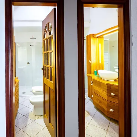 Casa Paradiso * 帕拉迪索海岸